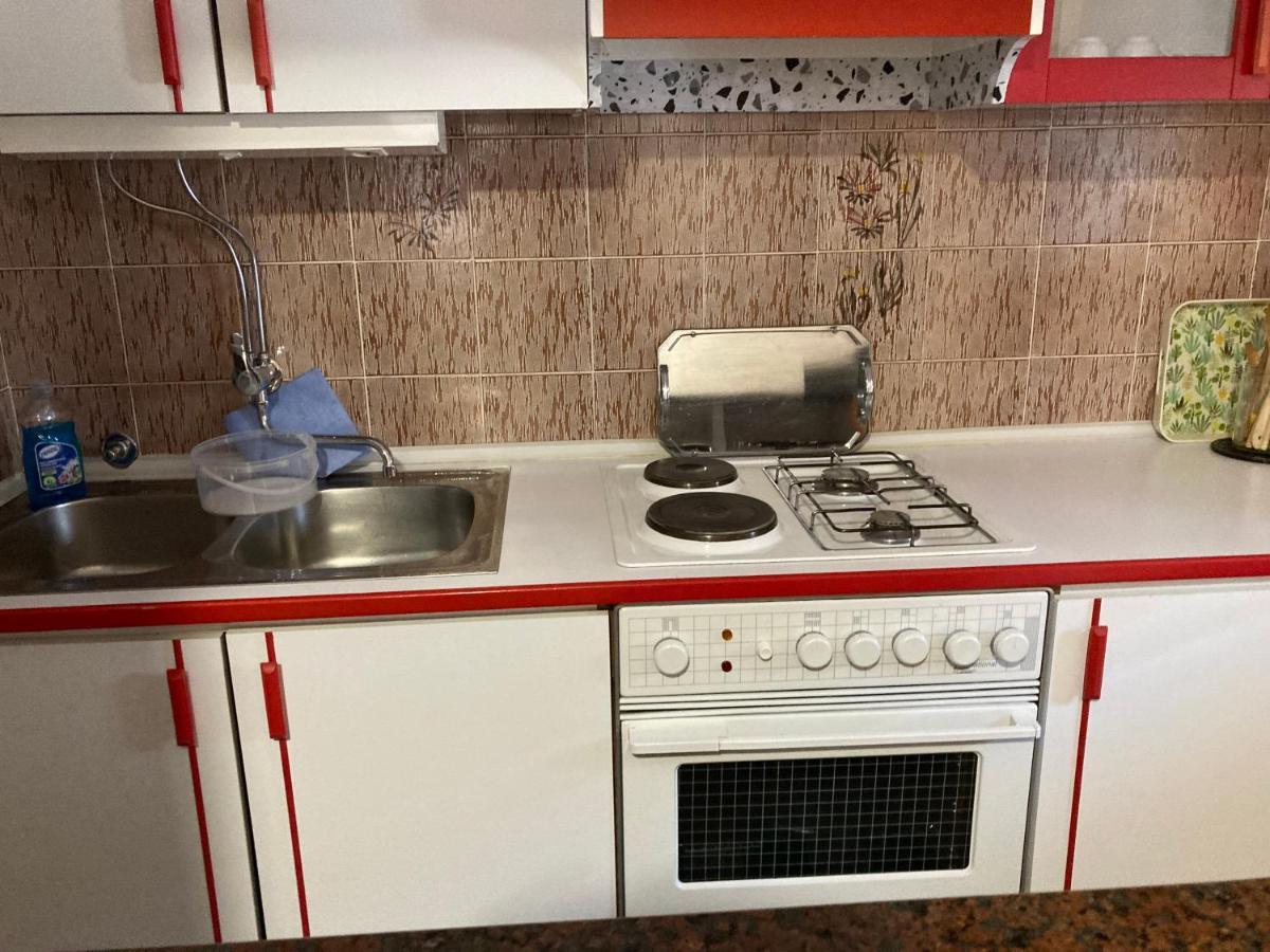 Apartments Hrnjic Umag Bagian luar foto
